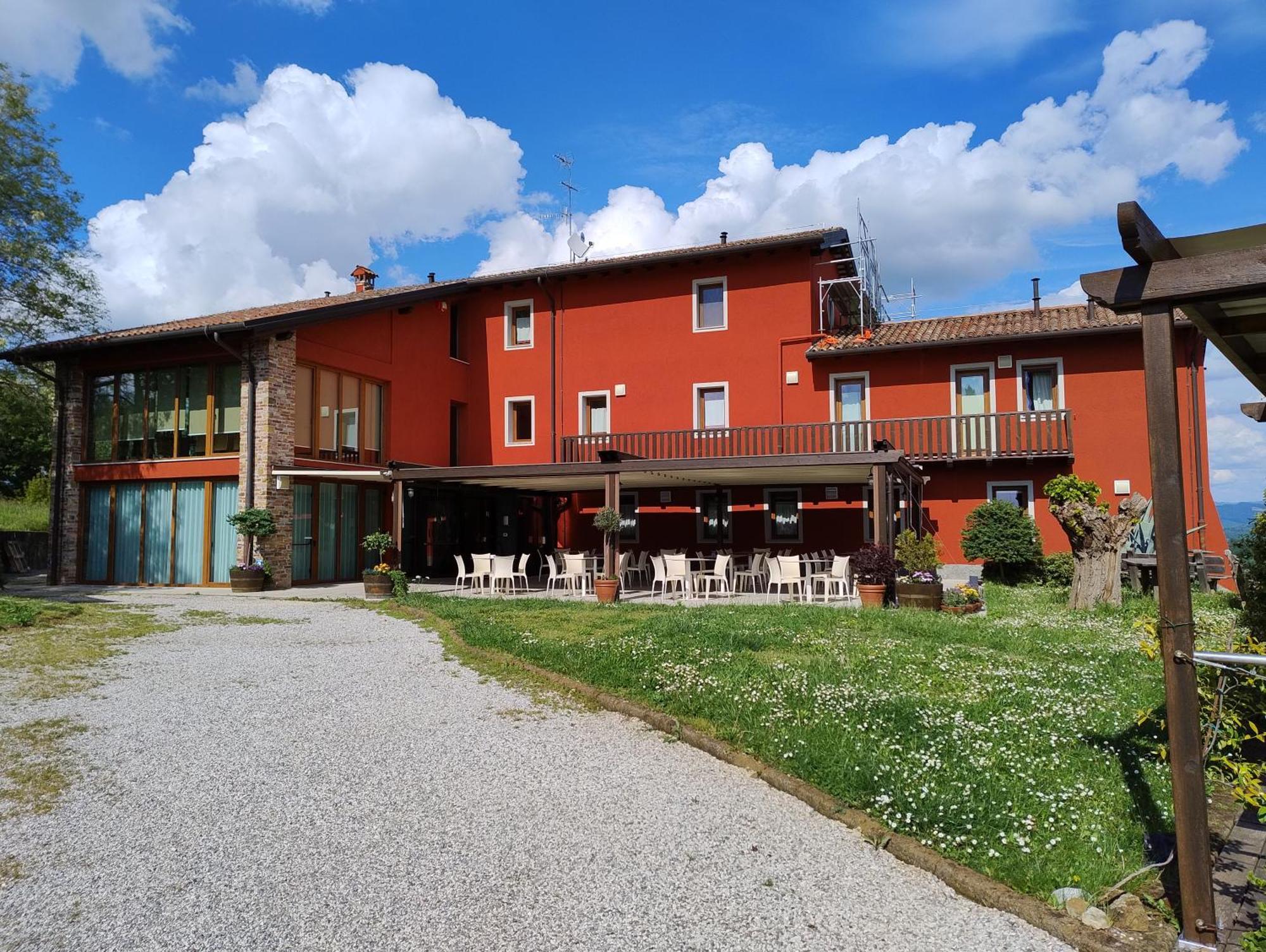 Le Badie Wine Resort Rosazzo Ngoại thất bức ảnh