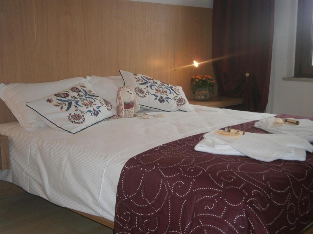Le Badie Wine Resort Rosazzo Phòng bức ảnh